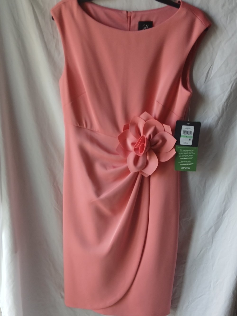 Elegant Coral Sheath Dress with Floral Accent - H&M